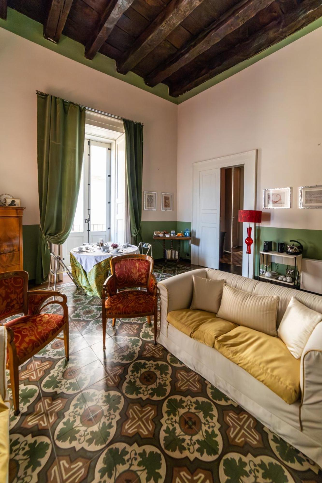 Dimora Storica Giostra Vecchia - Palazzo Grisolia 1809 Козенца Экстерьер фото
